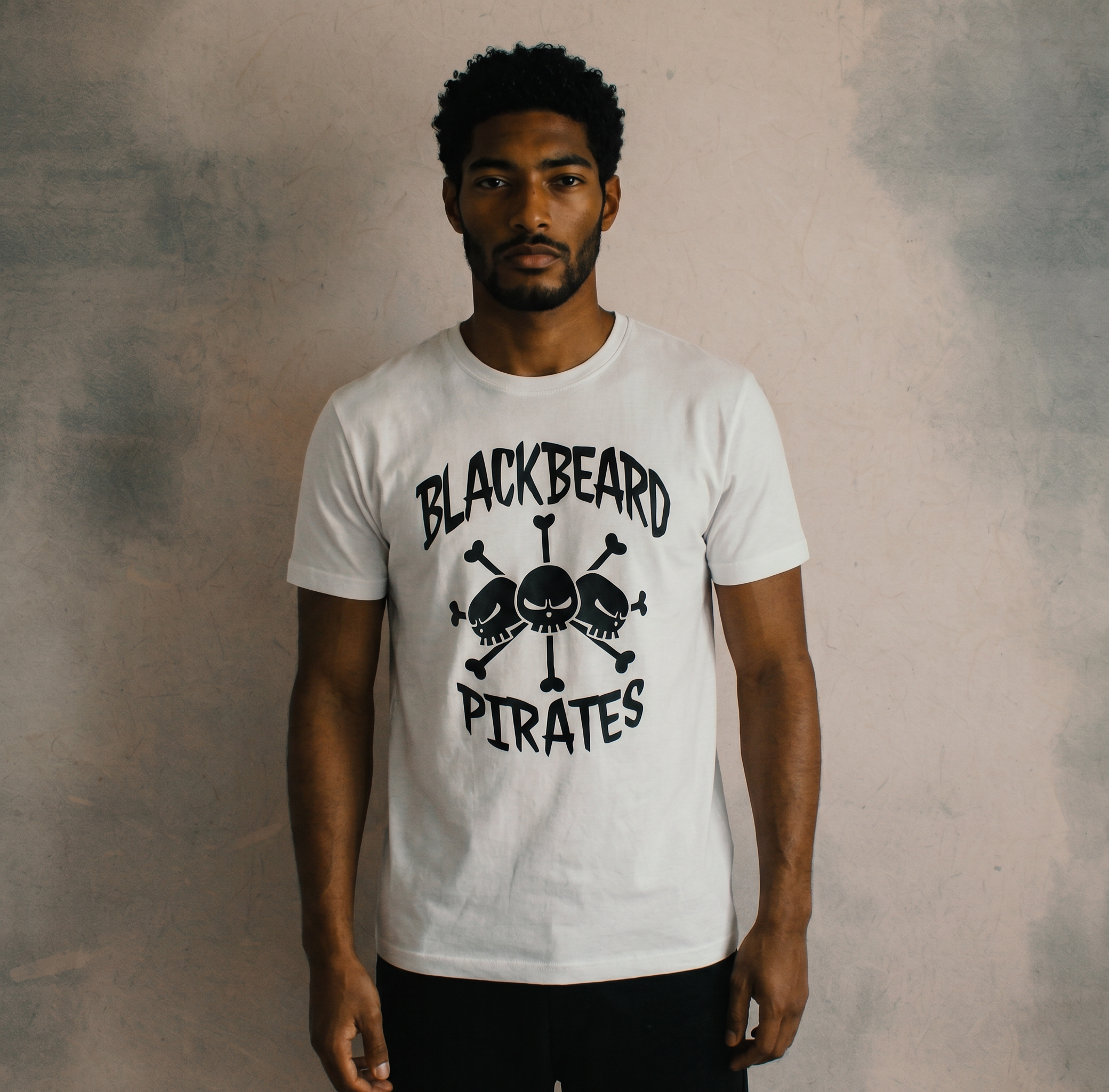One Piece [Marshall D.Teach] · Tee Regular